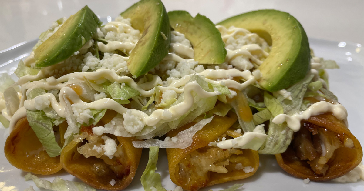 Read more about the article Flautas Doradas